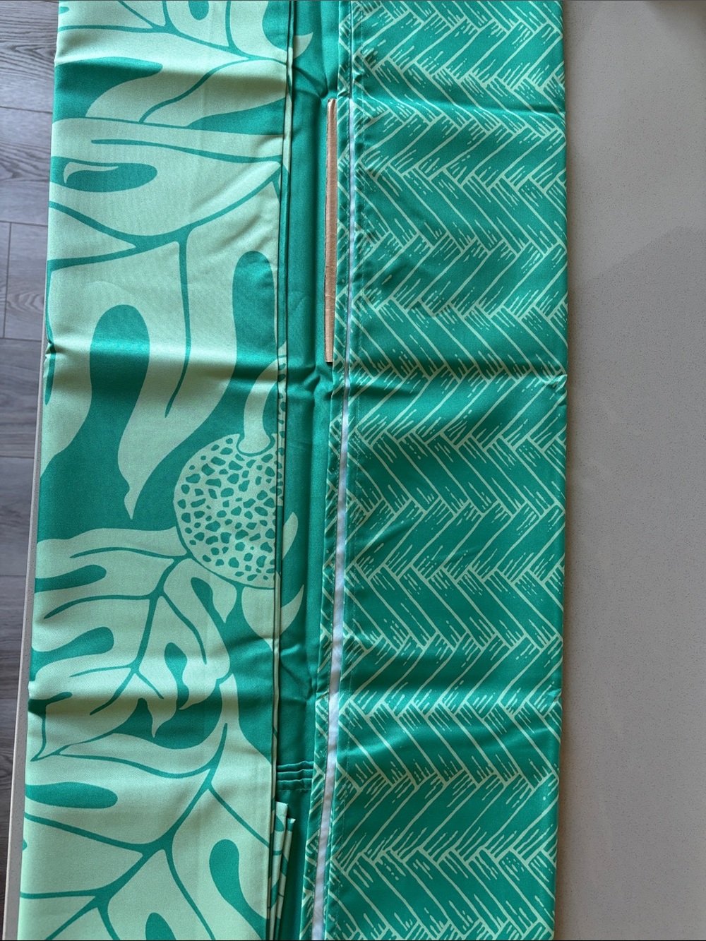 Kauhale Living Hawaiian Tablecloth - Picture 7 of 7